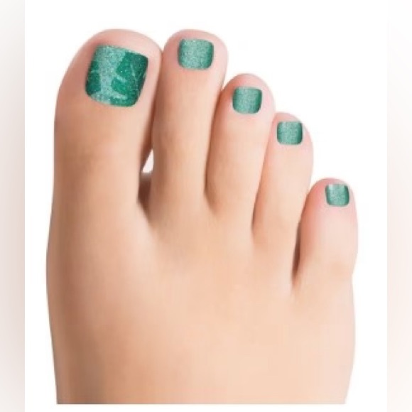 Color Street PEDICURE PARADISE FOUND Green Glitter Monstera Plant Toe Nail - Picture 7 of 7